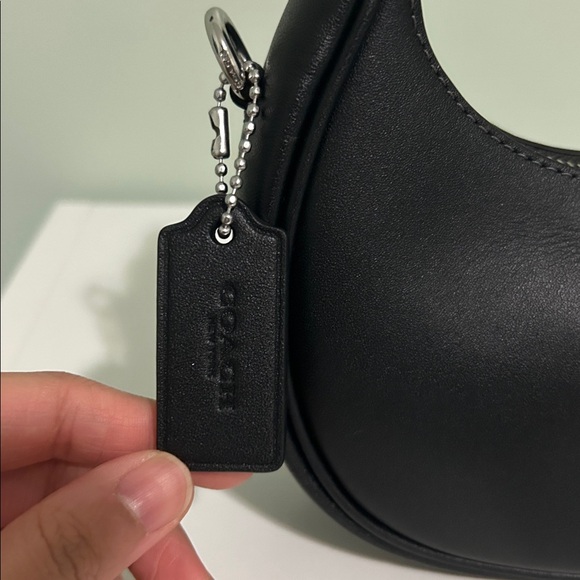 Coach mini Jonie bag - Picture 4 of 9